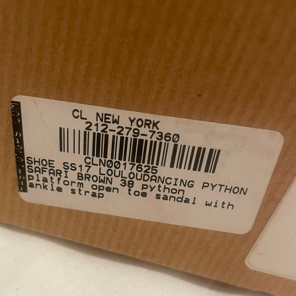 SOLD 💋 Christian Louboutin exotic Python open toe, platform high heel sandal - Picture 7 of 9